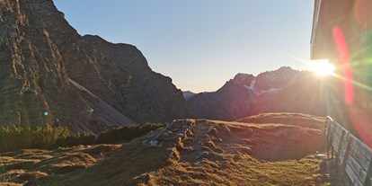 Wanderurlaub - geführte Klettertour - Tiroler Oberland - Goldener Herbst in Tirols Bergen - Hotel & Restaurant zum Lamm