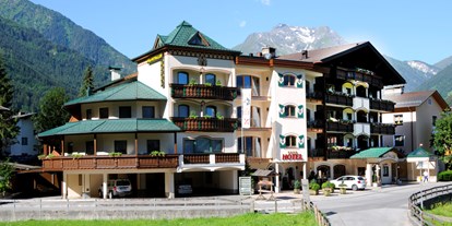 Wanderurlaub - Umgebungsschwerpunkt: Berg - Fügen - Hotelansicht - Hotel Pramstraller