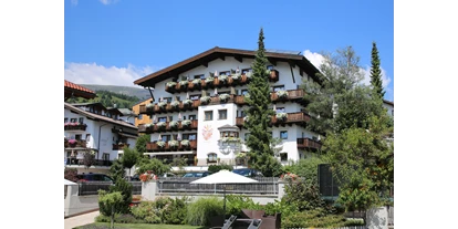 Wanderurlaub - Bettgrößen: Doppelbett - Fendels - Außen Ansicht hotel - Hotel Silvretta ***s