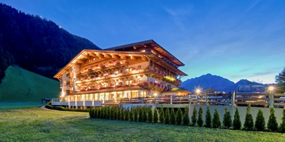 Wanderurlaub - barrierefrei - Bächental - Einzigartige Lage  - Hotel Bergland am Achensee