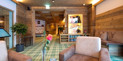 Wanderurlaub - Bettgrößen: Doppelbett - Achensee - Gemütliche Lounge mit Seeblick - Hotel Bergland am Achensee