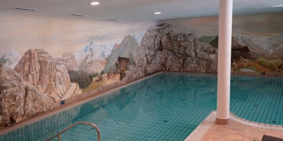Wanderurlaub - Wellnessbereich - Längenfeld - Hallenbad - Hotel Mittagskogel Pitztal