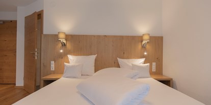 Wanderurlaub - Bettgrößen: Doppelbett - Ischgl - Doppelzimmer Silvretta - Berghotel Rasis