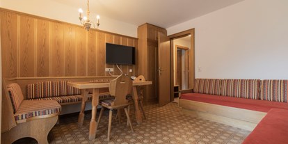 Wanderurlaub - Preisniveau: günstig - Tirol - Apartment Vallüla - Berghotel Rasis