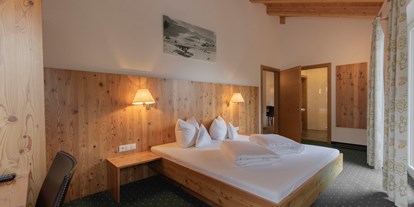 Wanderurlaub - Bettgrößen: Doppelbett - Ischgl - Apartment Fluchthorn - Berghotel Rasis