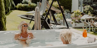 Wanderurlaub - Pools: Außenpool beheizt - Marling bei Meran - Dolce Vita Hotel Jagdhof