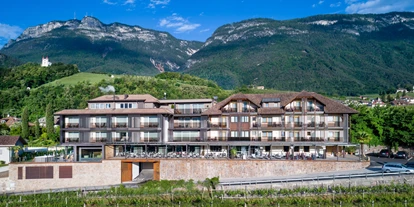 Wanderurlaub - Fahrstuhl - Vorderansicht - Hotel Christof