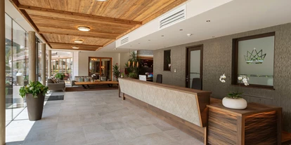 Wanderurlaub - Fahrstuhl - Hotel Kronblick