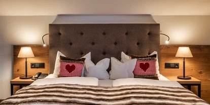 Wanderurlaub - Fahrstuhl - Bayern - Suite Königsee Schlafzimmer - Hotel Ruhpoldinger Hof