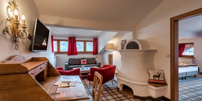 Wanderurlaub - Fahrstuhl - Bayern - Suite Königsee Wohnraum - Hotel Ruhpoldinger Hof