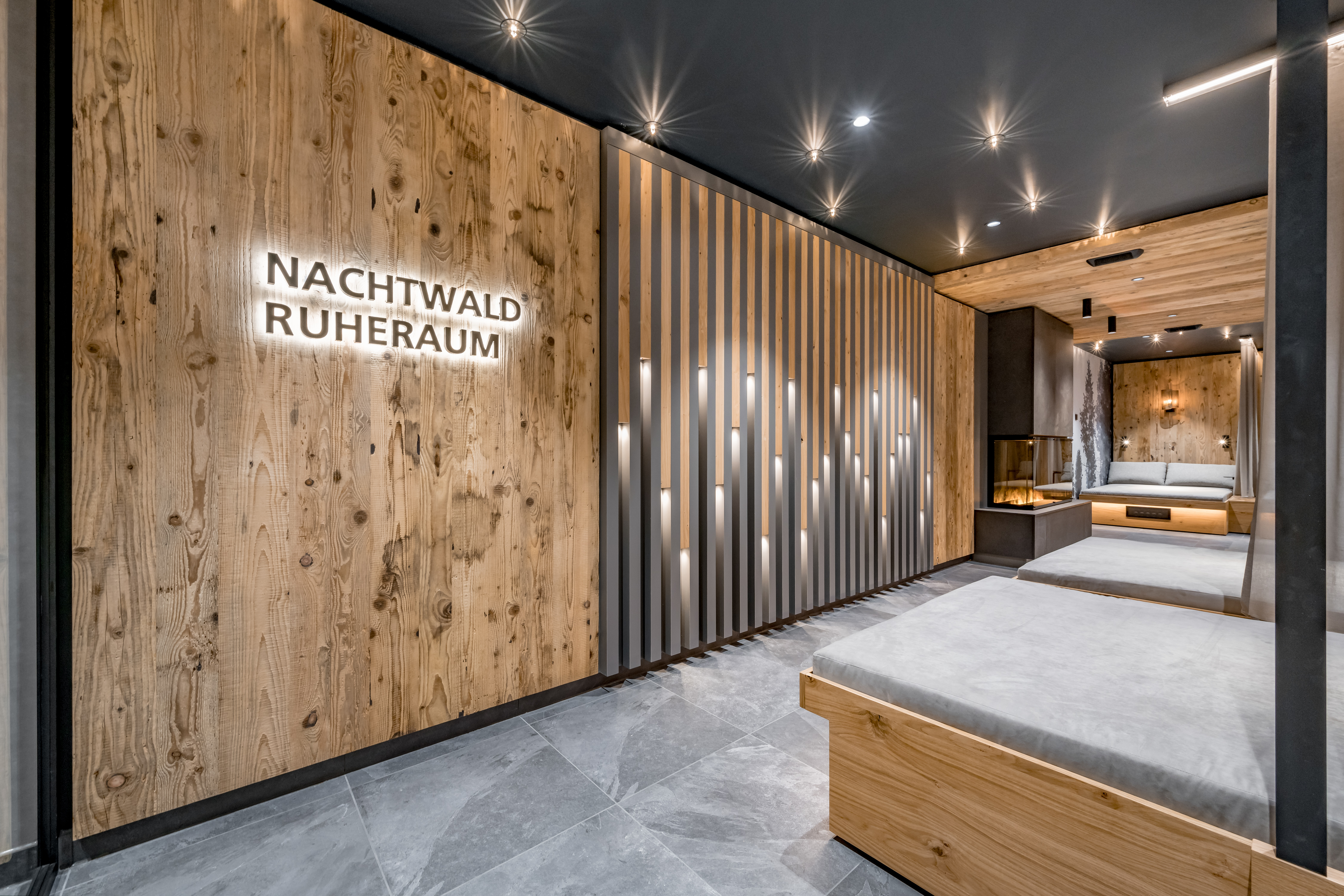 Wanderhotel: Ruhebereich Nachtwald - Hotel Ruhpoldinger Hof