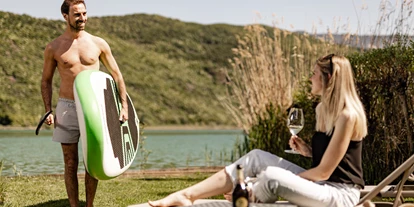 Wanderurlaub - Pools: Schwimmteich - Südtirol - Lake Spa Hotel SEELEITEN