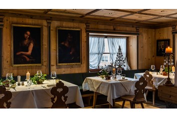 Wanderhotel: Essen und Trincken im Romantik HOTEL Santer - Romantik Hotel Santer
