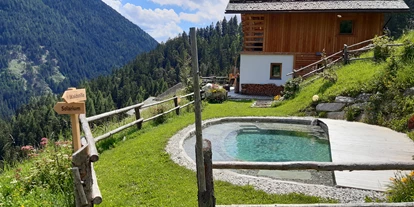 Wanderurlaub - Pools: Schwimmteich - Südtirol - mit pool - Naturchalet
