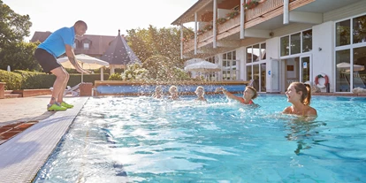 Wanderurlaub - Fahrstuhl - Bayern - Aqua Gym - Hartls Parkhotel Bad Griesbach
