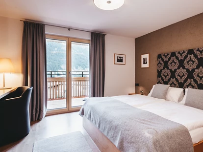 Wanderurlaub - Fahrstuhl - Standard Zimmer - Das Naturhotel Chesa Valisa****s