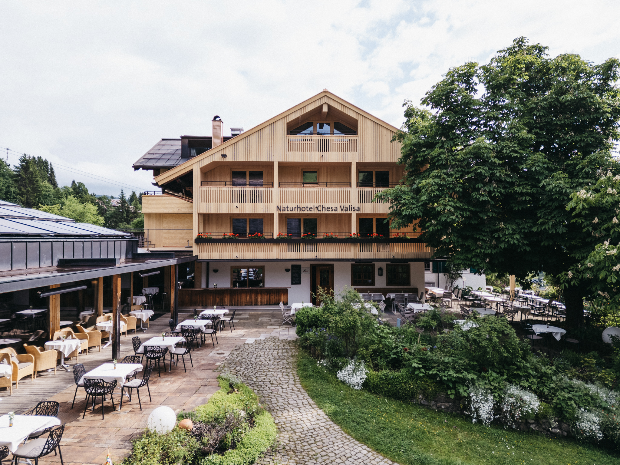 Wanderurlaub - Hotel-Schwerpunkt: Wandern & Biken - Stammhaus Naturhotel Chesa Valisa - Das Naturhotel Chesa Valisa****s