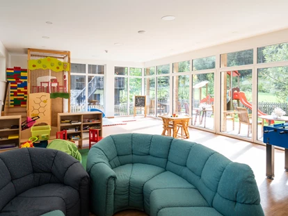 Wanderurlaub - Fahrstuhl - Trattlers Sonnenreich - Kinderland - Hotel GUT Trattlerhof & Chalets****S