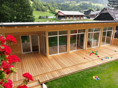 Wanderurlaub - Fahrstuhl - Trattlers Sonnenreich - Kinderland - Hotel GUT Trattlerhof & Chalets****S