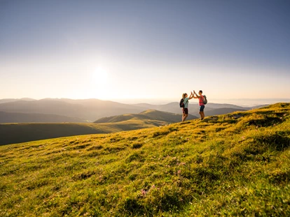 Wanderurlaub - Fahrstuhl - Wanderurlaub im Süden Österreichs - Hotel GUT Trattlerhof & Chalets****S