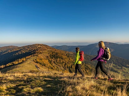Wanderurlaub - Fahrstuhl - Nockberge Trail - Hotel GUT Trattlerhof & Chalets****S