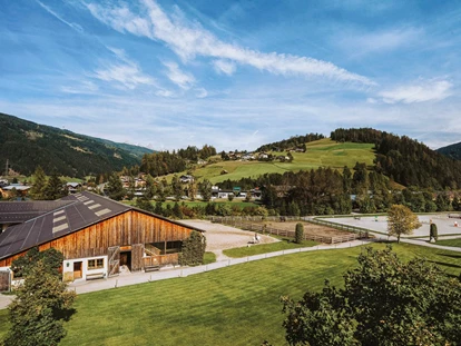 Wanderurlaub - Fahrstuhl - Hotel Gut Weissenhof ****S