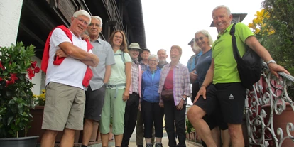 Wanderurlaub - Fahrstuhl - Bayern - Hochriegel Wanderclub - Wanderstart  - Hotel & Residence Hochriegel