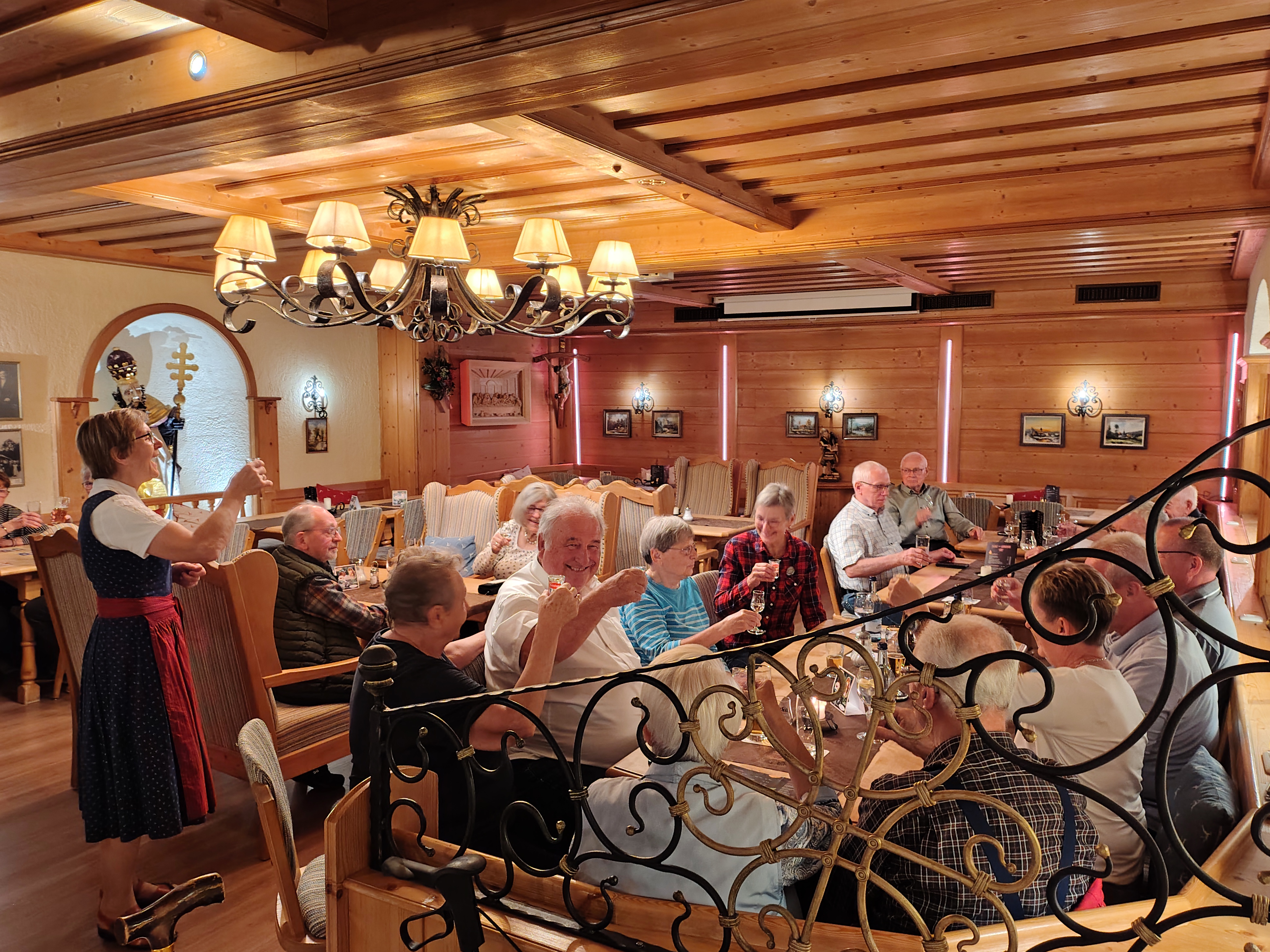 Wanderhotel: Hotel Hochriegel - Wandernadelverleihung - Hotel & Residence Hochriegel