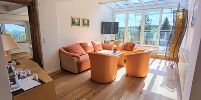 Wanderurlaub - Fahrstuhl - Bayern - Hochriegel - Wintergartensuite mit privater Dachterrasse - Hotel & Residence Hochriegel