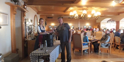 Wanderurlaub - Fahrstuhl - Bayern - Hotel Hochriegel - Bieranstich - Hotel & Residence Hochriegel