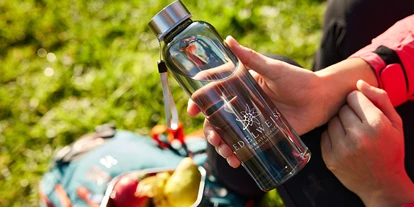 Wanderurlaub - Fahrstuhl - Bayern - Unsere EDELWEISS- Merchandise Produkte - Hotel Edelweiss-Berchtesgaden