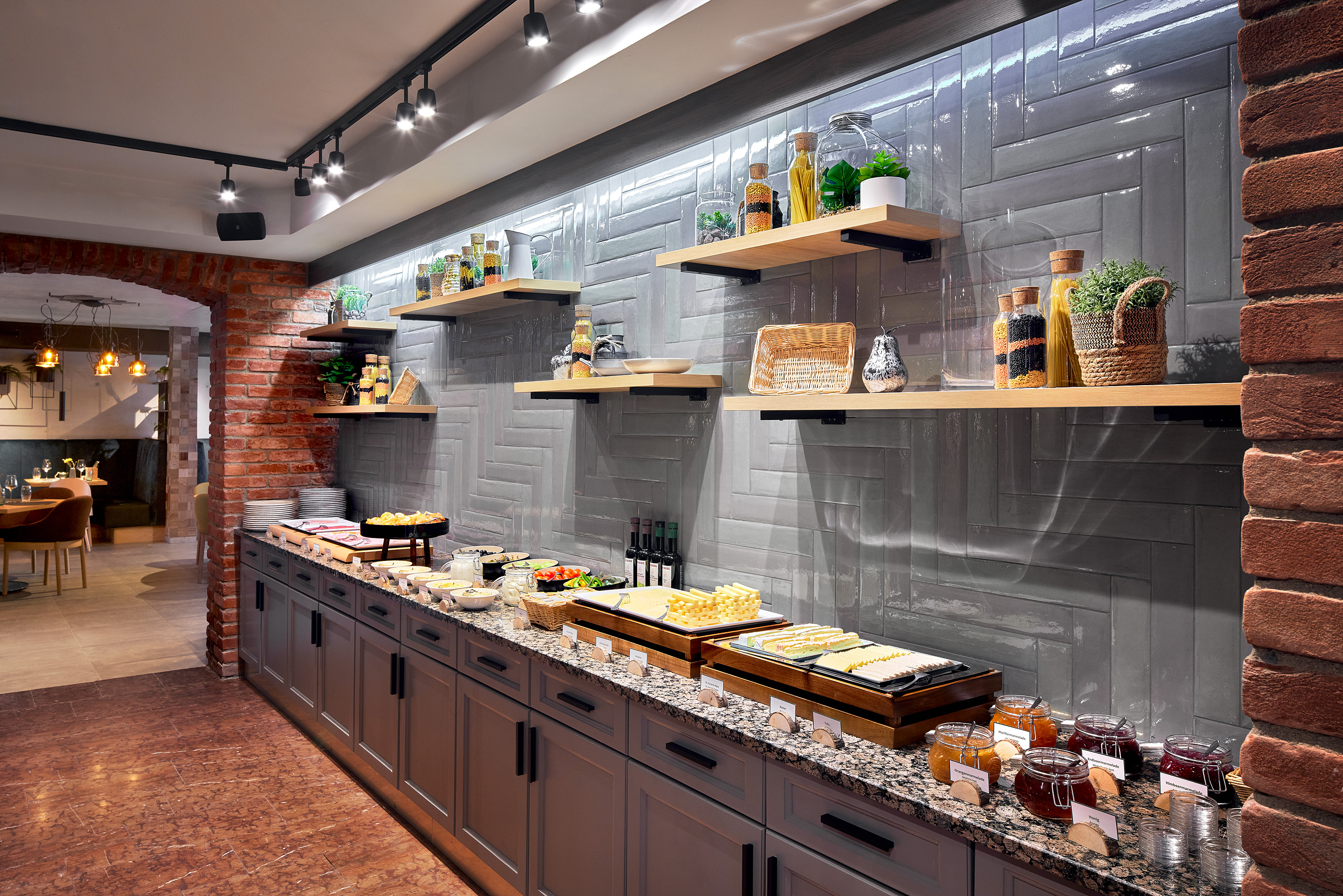 Wanderhotel: Buffetbereich - ever.grün KAPRUN