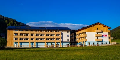 Wanderurlaub - Fahrstuhl - COOEE alpin Hotel Bad Kleinkirchheim