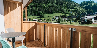 Wanderurlaub - Fahrstuhl - COOEE alpin Hotel Bad Kleinkirchheim