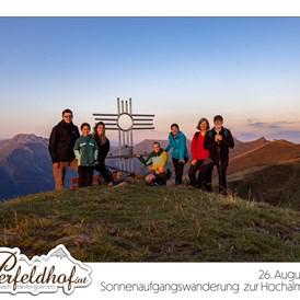 Wanderhotel: Sonnenaufgangswanderung zur Hochalmspitze im August 2023 - Ferienwohnungen Perfeldhof