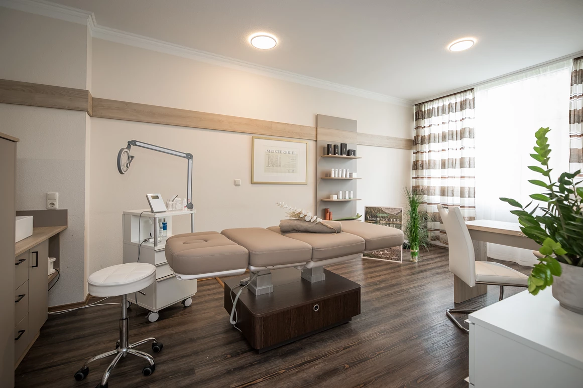 Wanderhotel: Pure Beauty Behandlungsraum im AktiVital Hotel - AktiVital Hotel