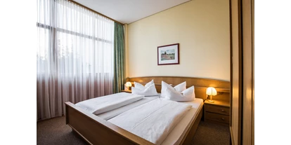 Wanderurlaub - Fahrstuhl - Bayern - Zimmerbeispiel Doppelzimmer Weinzierl im AktiVital Hotel - AktiVital Hotel