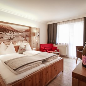 Wanderhotel: Doppelzimmer - Hotel Happy Filzmoos