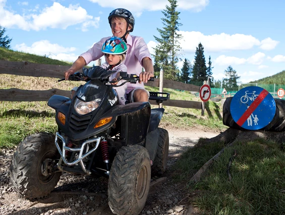 Wanderhotel: Quad - Familienhotel Hinteregger