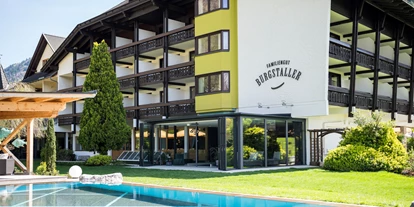 Wanderurlaub - Fahrstuhl - Familiengut Burgstaller - Familiengut Hotel Burgstaller