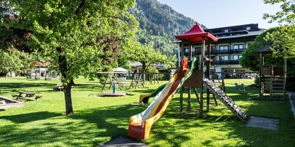 Wanderurlaub - Fahrstuhl - Kinderspielplatz - Familiengut Hotel Burgstaller