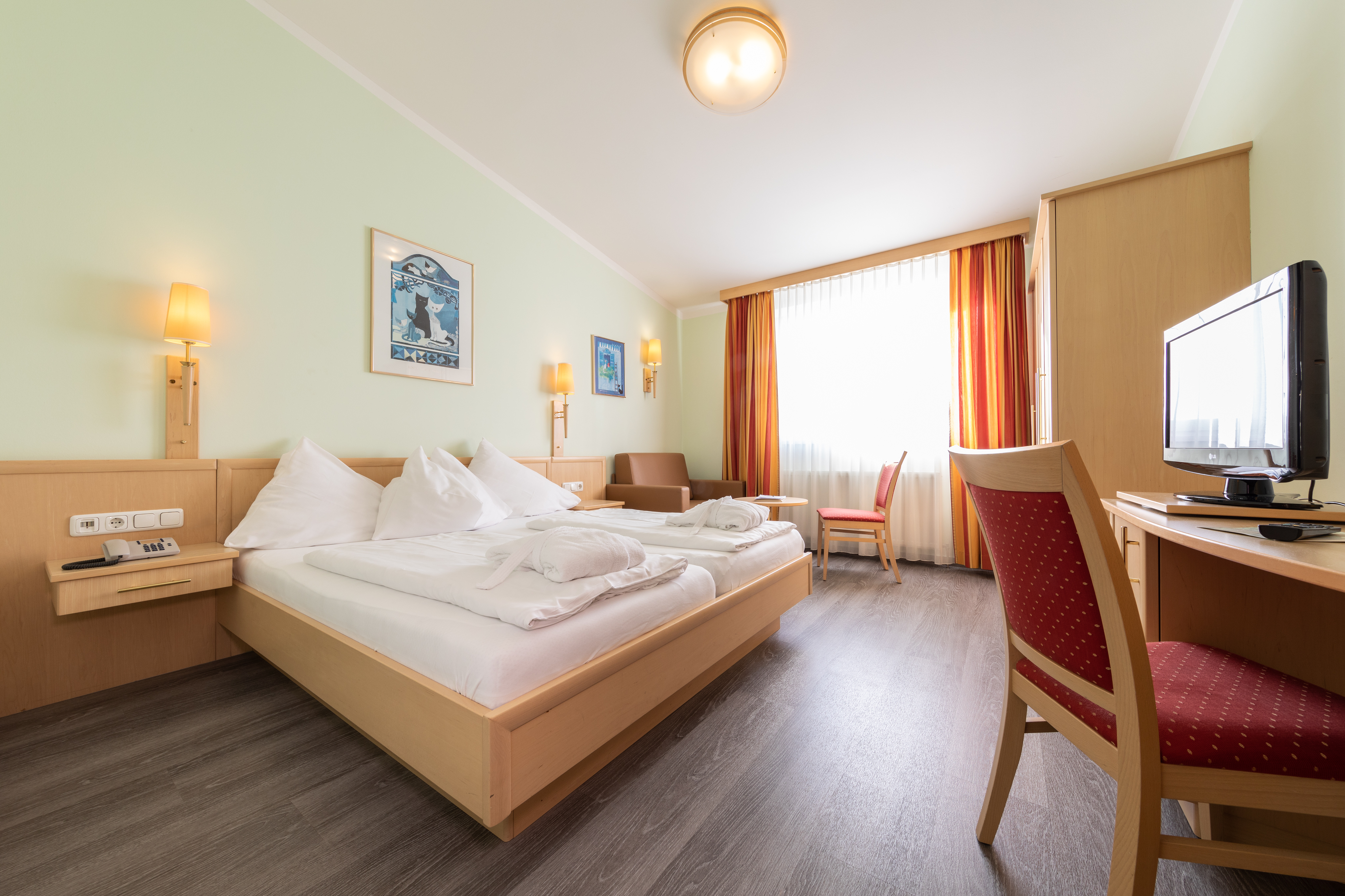 Hotel-Restaurant Grimmingblick Zimmerkategorien Panoramazimmer süd