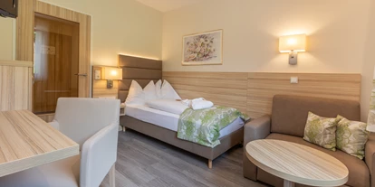 Wanderurlaub - Sonnenterrasse - Bad Aussee - Einbettzimmer "Waldblick" - Hotel-Restaurant Grimmingblick