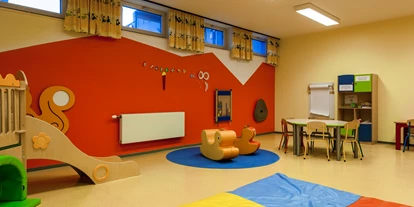 Wanderurlaub - Sonnenterrasse - Bad Aussee - Kinderspielzimmer - Hotel-Restaurant Grimmingblick