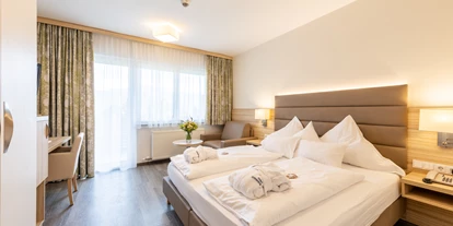 Wanderurlaub - Sonnenterrasse - Bad Aussee - Doppelzimmer "Grimmingblick" - Hotel-Restaurant Grimmingblick