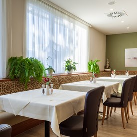 Wanderhotel: Restaurant - Hotel-Restaurant Grimmingblick
