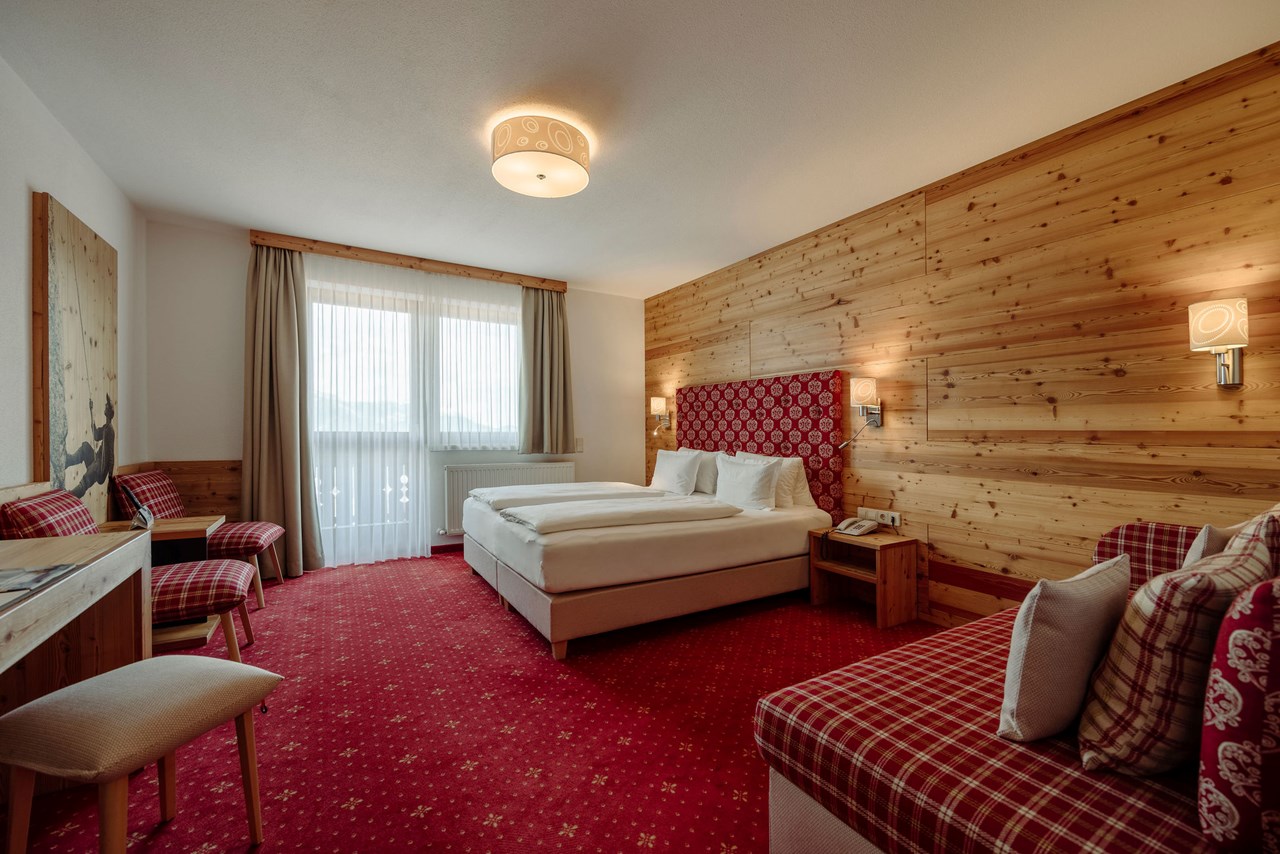 Hotel Waldfrieden Zimmerkategorien Dachsteinzimmer