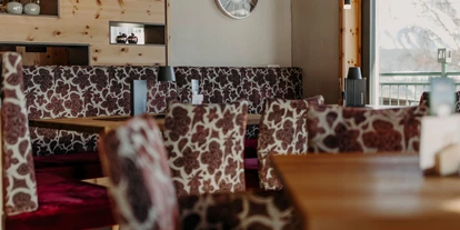 Wanderurlaub - Steiermark - Zirbenstube Sitzecken - Hotel Waldfrieden