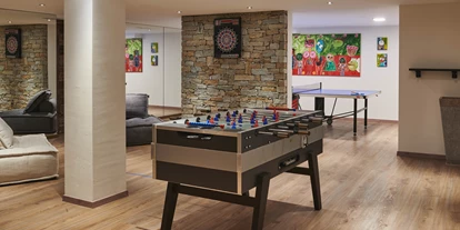 Wanderurlaub - Fahrstuhl - Playroom  - SchlossHotel Zermatt