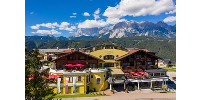 Wanderurlaub - Steiermark - Hotel Sommeransicht - Hotel Stocker